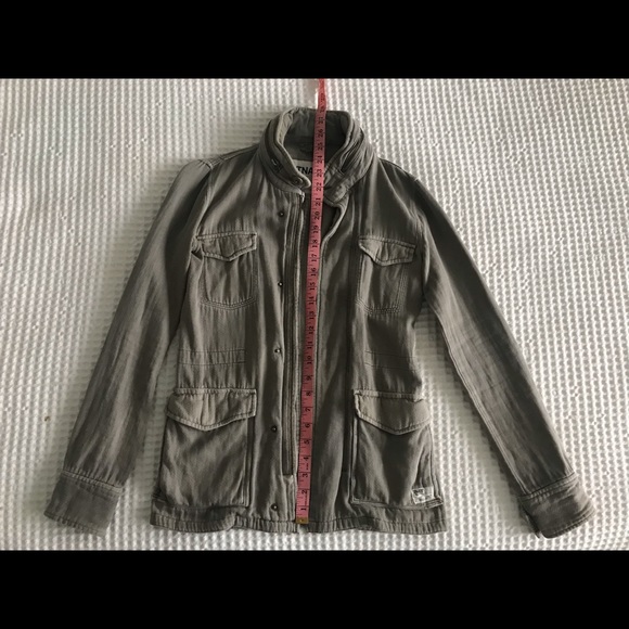 Jacket - Picture 1 of 5